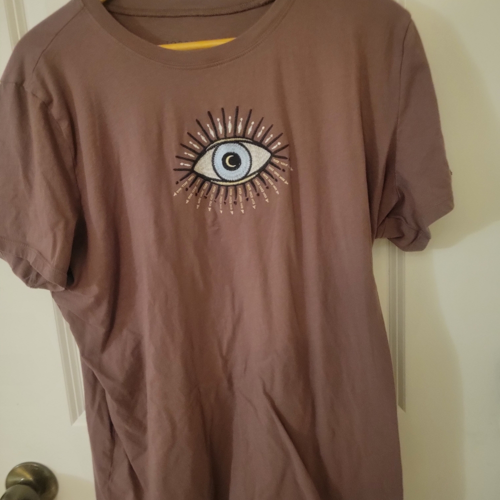 torrid Pinl Short-Sleeve Tee with Centered Embroidered Eye